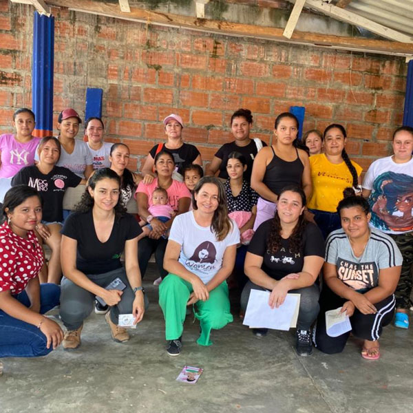Las mujeres de Puerto Pinzón, le apuestan a la conservación de El Paujil, por medio del empoderamiento de género y la planificación familiar